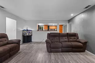 110 E Laramie Dr, Reno, NV 89521 - Photo 9
