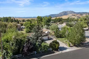 110 E Laramie Dr, Reno, NV 89521 - Photo 39