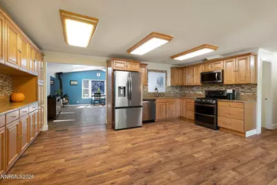 3850 Raven Way, Reno, NV 89509 - Photo 9