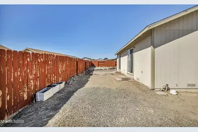 201 Emigrant Way, Fernley, NV 89408 - Photo 39