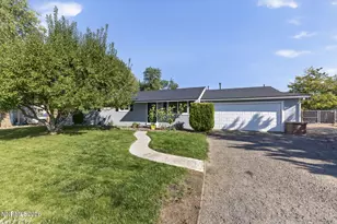 1308 Muir Dr, Gardnerville, NV 89460 - Photo 1