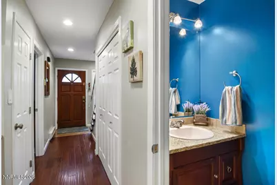 837 Southwood Boulevard #UNIT 5, Incline Village, NV 89451 - Photo 17
