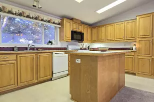 725 Fremont St, Fernley, NV 89408 - Photo 19