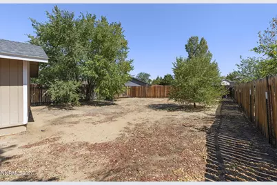 610 Victoria Court, Gardnerville, NV 89460 - Photo 21
