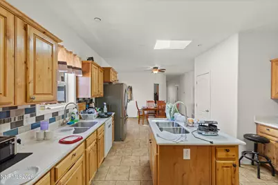 220 Mark Twain Avenue, Dayton, NV 89403 - Photo 13