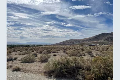 9 Adams Court, Yerington, NV 89447 - Photo 5