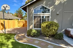 6326 Blue Lakes Ct, Reno, NV 89523 - Photo 3