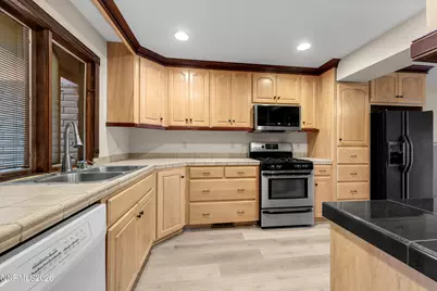 1974 S Villa Way, Reno, NV 89509 - Photo 5