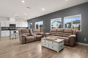 8851 Trifid St, Reno, NV 89506 - Photo 3