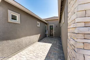1227 Silver Vw Cir, Sparks, NV 89436 - Photo 45