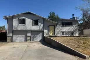 1287 Toy Ave, Winnemucca, NV 89445 - Photo 1