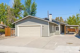 28 Arndell Way, Sparks, NV 89431 - Photo 1