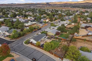 1426 Nightingale Way, Sparks, NV 89441 - Photo 7