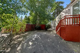176 Crescent Dr, Stateline, NV 89449 - Photo 21