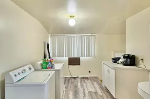 68 W 5th St, Battle Mountain, NV 89820 - Photo 13