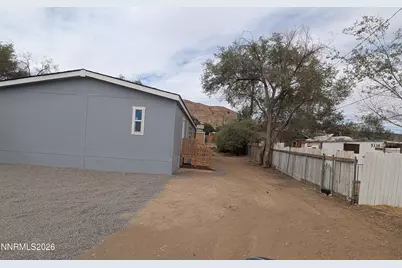259 W Gepford Parkway, Sun Valley, NV 89433 - Photo 7