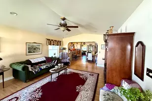 17 Maple Dr, Yerington, NV 89447 - Photo 5