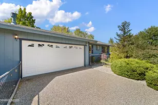 1188 Manhattan Way, Gardnerville, NV 89460 - Photo 29