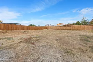 7670 Lytton Rd, Reno, NV 89506 - Photo 7