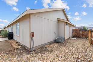 639 Brook Ln, Fernley, NV 89408 - Photo 27