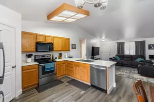 639 Brook Ln, Fernley, NV 89408 - Photo 11