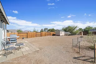 3140 Snowberry St, Silver Springs, NV 89429 - Photo 25
