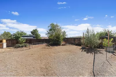 3140 Snowberry Street, Silver Springs, NV 89429 - Photo 27