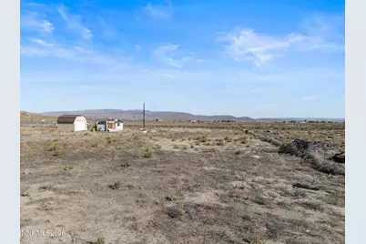 6500 S US Highway 95A, Silver Springs, NV 89429 - Photo 15