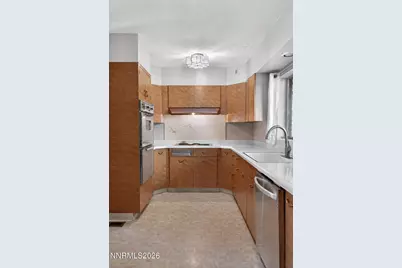 1310 Lander Street, Reno, NV 89509 - Photo 9