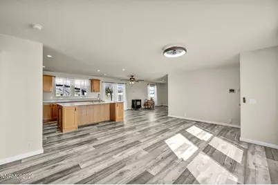 1020 W 8th Street, Silver Springs, NV 89429 - Photo 7