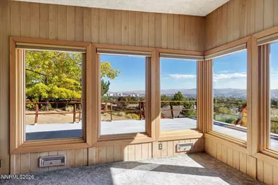 1560 Kestrel Court, Reno, NV 89509 - Photo 9