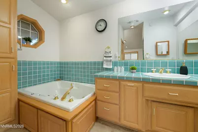 1393 Jobs Peak Drive, Gardnerville, NV 89460 - Photo 17