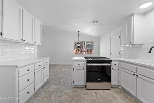 426 Keystone Dr, Dayton, NV 89403 - Photo 13