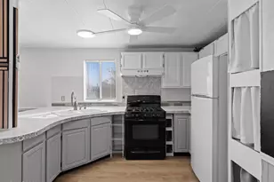 2590 Tonopah St, Silver Springs, NV 89429 - Photo 9