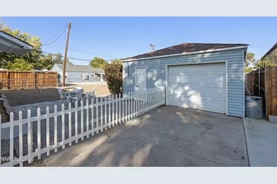 974 6th Street, Sparks, NV 89431 - Photo 29