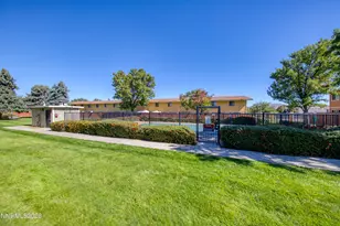 861 Nutmeg Pl, Reno, NV 89502 - Photo 31