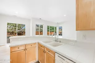3244 Brisa Ct, Sparks, NV 89436 - Photo 9