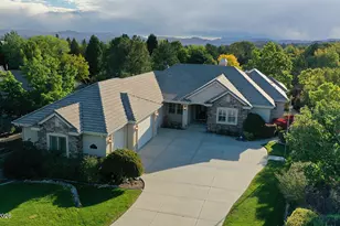 4515 Mountaingate Dr, Reno, NV 89519 - Photo 1
