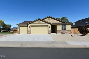 794 Divot Dr, Fernley, NV 89408 - Photo 1