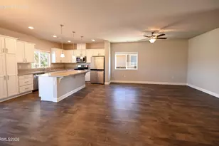 794 Divot Dr, Fernley, NV 89408 - Photo 21