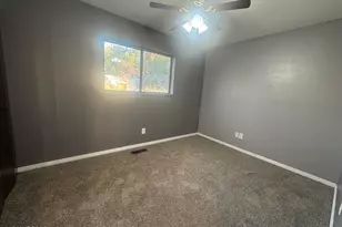 1020 Gary Ln, Fallon, NV 89406 - Photo 9