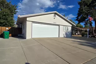 2561 Woodcrest Ln, Carson City, NV 89701 - Photo 3