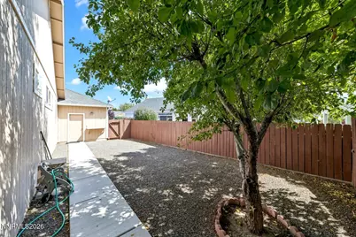 1305 E Windsor Court, Gardnerville, NV 89410 - Photo 5