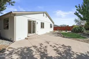 7090 Strauss Dr, Sun Valley, NV 89433 - Photo 23