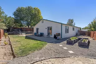 5687 Peach Ct, Sun Valley, NV 89433 - Photo 3