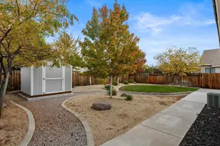 1865 San Lorenzo Dr, Reno, NV 89521 - Photo 29
