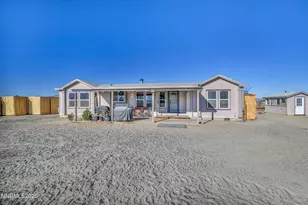 5285 Lemon St, Silver Springs, NV 89429 - Photo 3