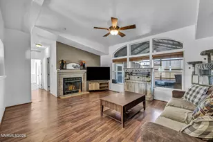 5285 Lemon St, Silver Springs, NV 89429 - Photo 9