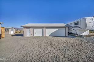 5285 Lemon St, Silver Springs, NV 89429 - Photo 43