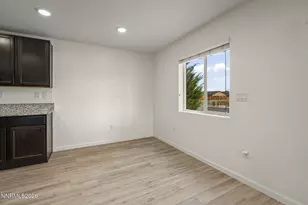 9201 Logan Creek Rd, Reno, NV 89506 - Photo 13